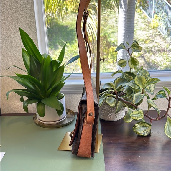 Louis Vuitton Monogram Cartouchiere GM Crossbody Bag - Picture 5 of 13